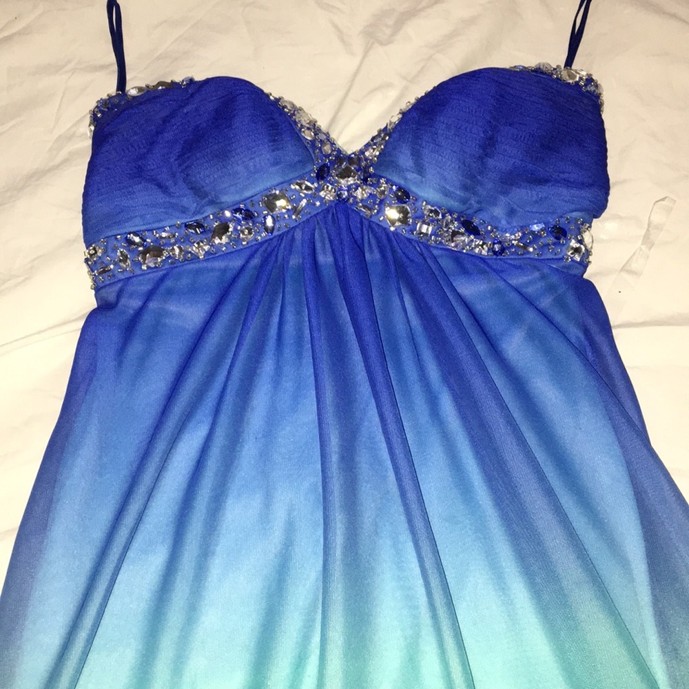 Blue prom dress